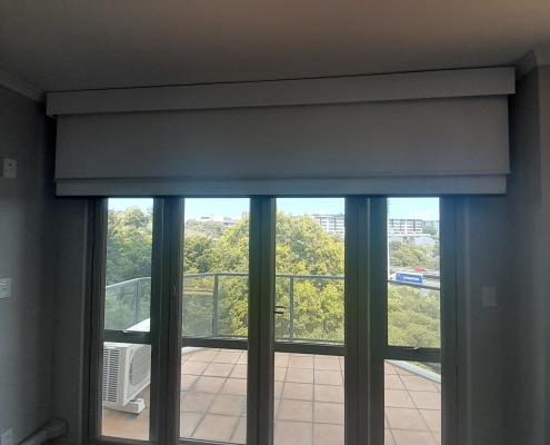 Roller Blind with Pelmet